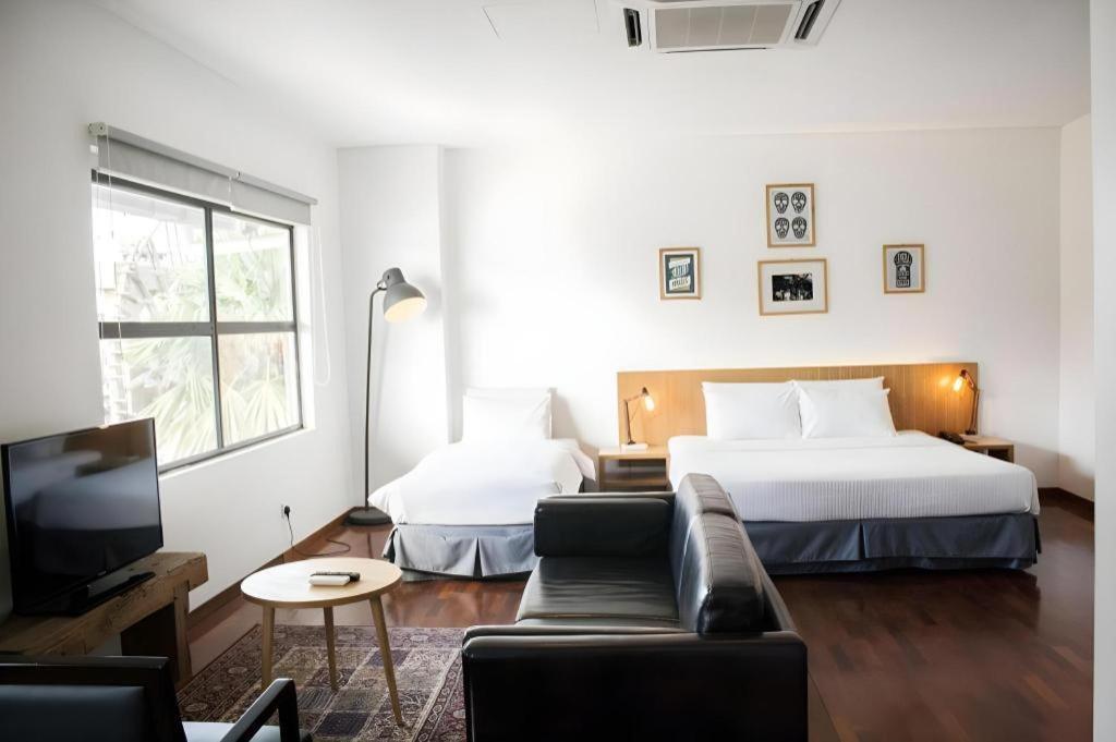 Quayside Hotel Malacca Esterno foto