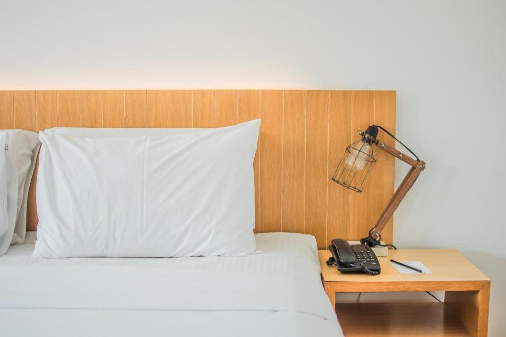 Quayside Hotel Malacca Esterno foto